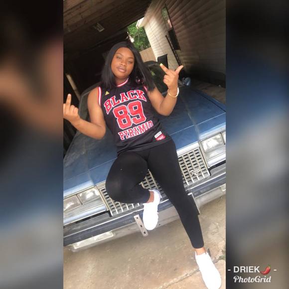 Meet your Posher, Driek - Picture 1 of 1